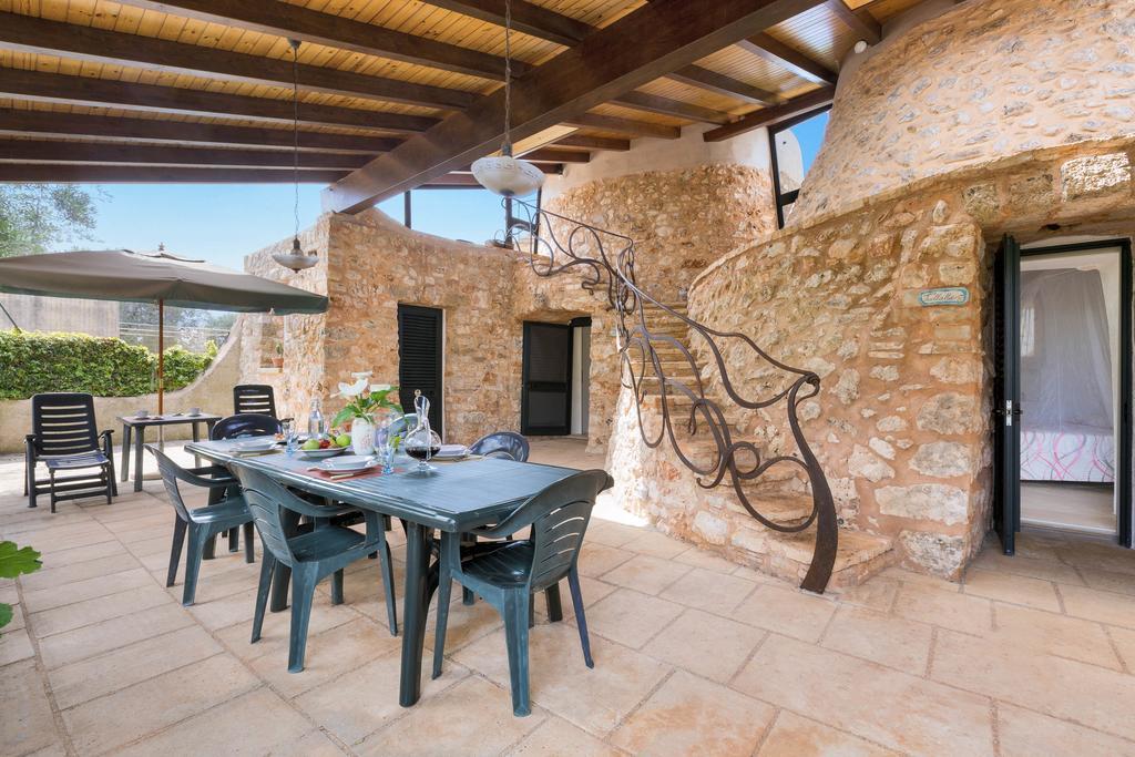 Trulli Romantici Salve Dış mekan fotoğraf